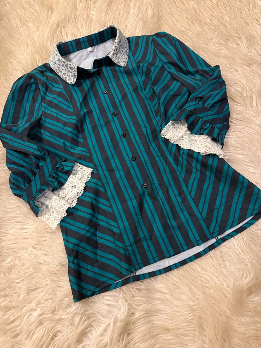 Women’s haunted mansion costume shirt (D3)